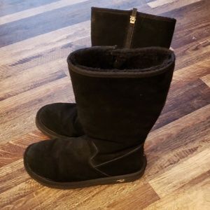 Womens UGG boots size 9